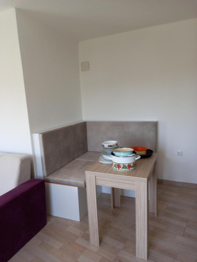 Md Apartmani Čanj Extérieur photo