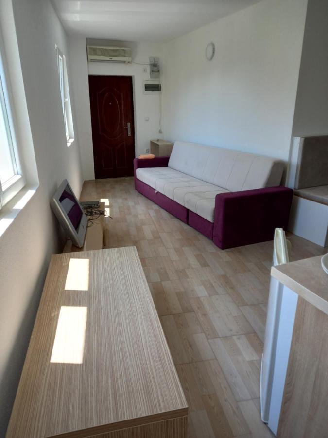 Md Apartmani Čanj Extérieur photo