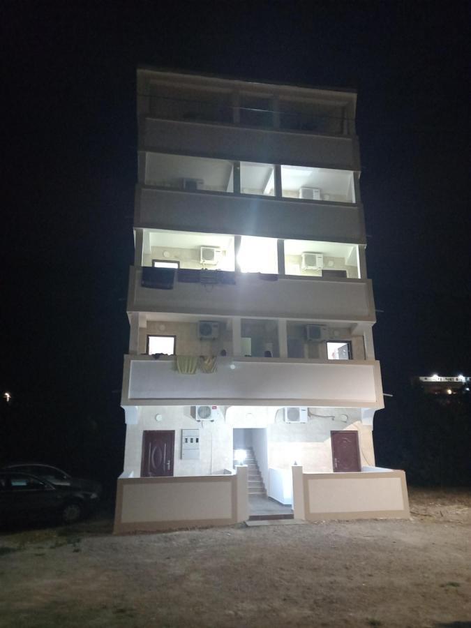 Md Apartmani Čanj Extérieur photo