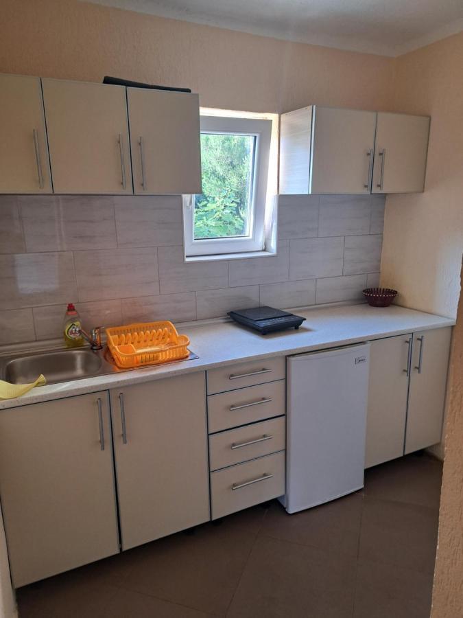 Md Apartmani Čanj Extérieur photo